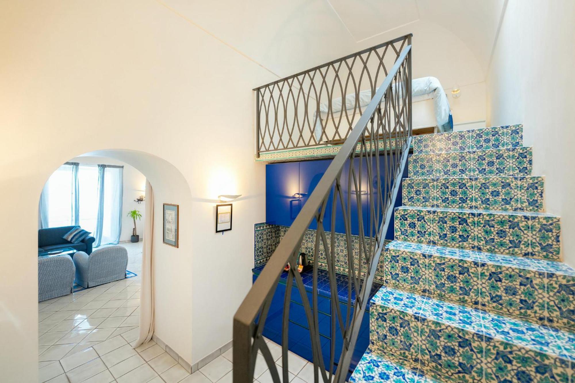 Suite Palazzo Capri - Seaview 外观 照片